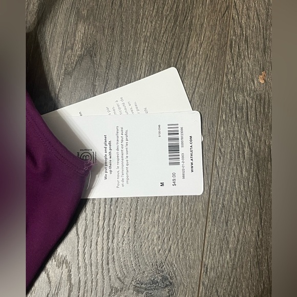 *NWT* ATHLETA Renew Bra - Picture 2 of 3